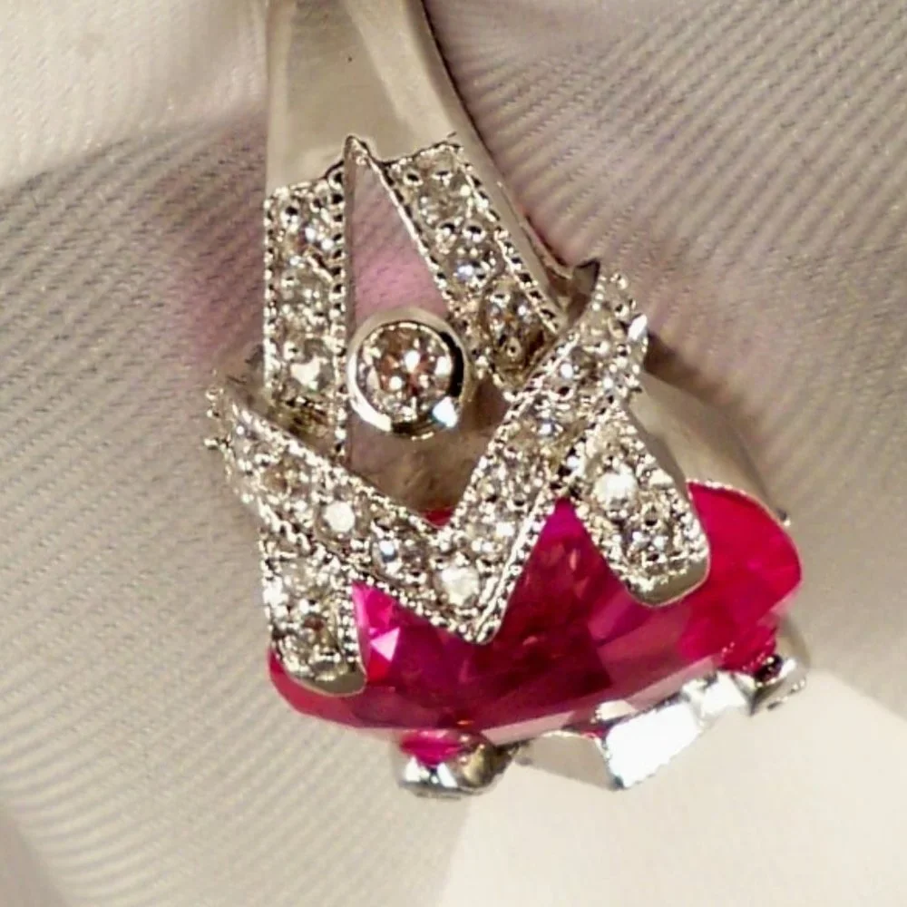 N/A pink oval